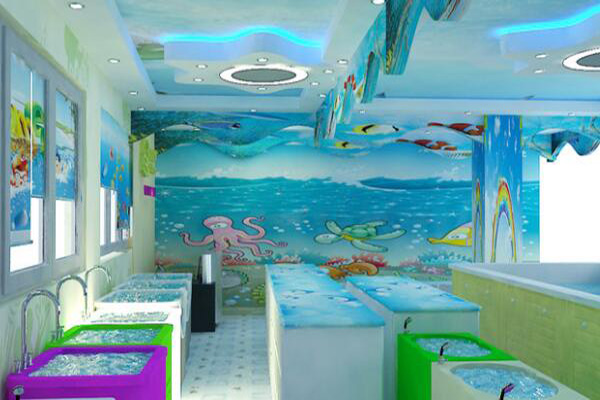 Cai.s Holley婴儿游泳馆